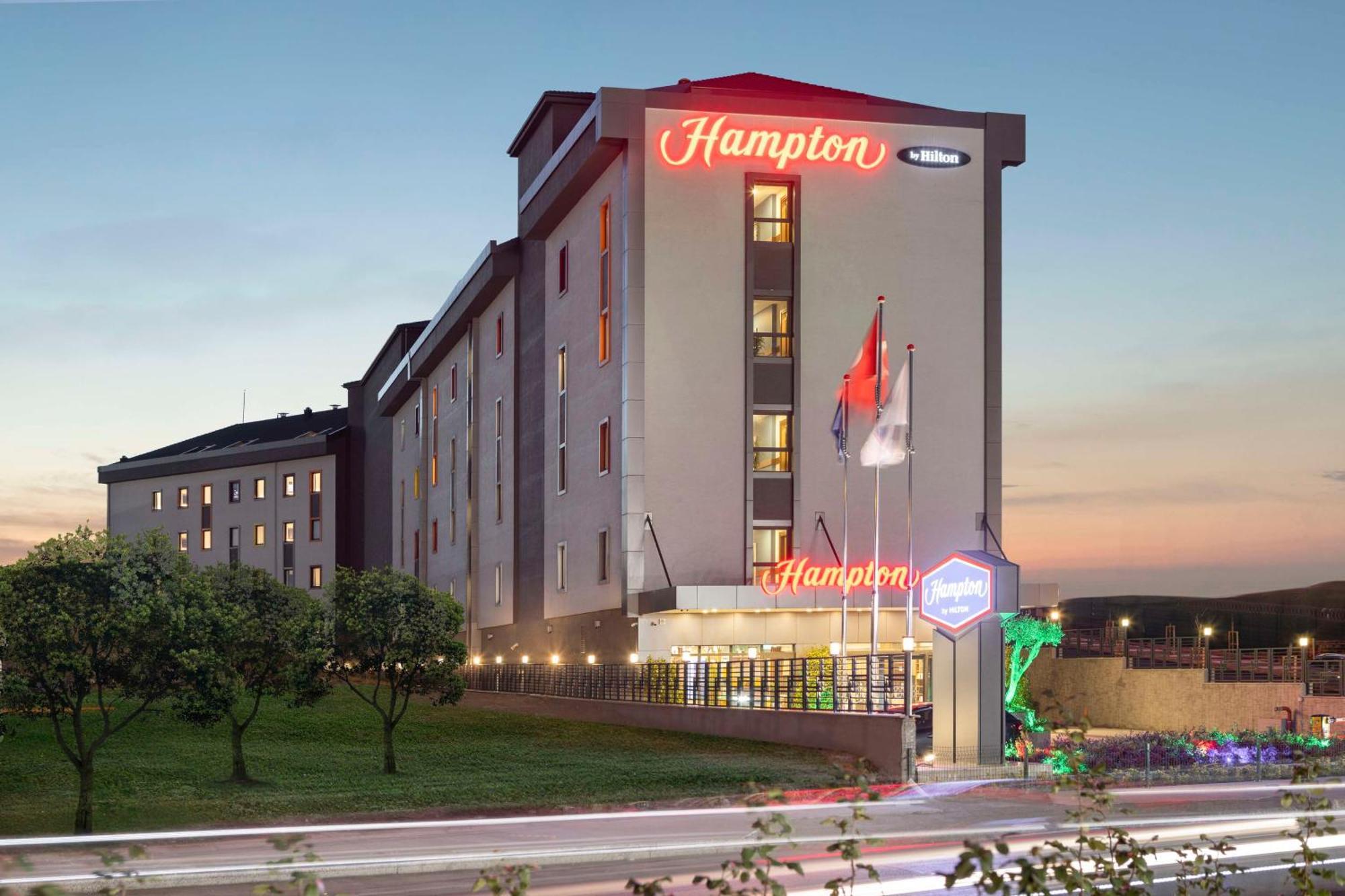 Hotel Hampton By Hilton Istanbul Airport, Arnavutkoy Exterior foto