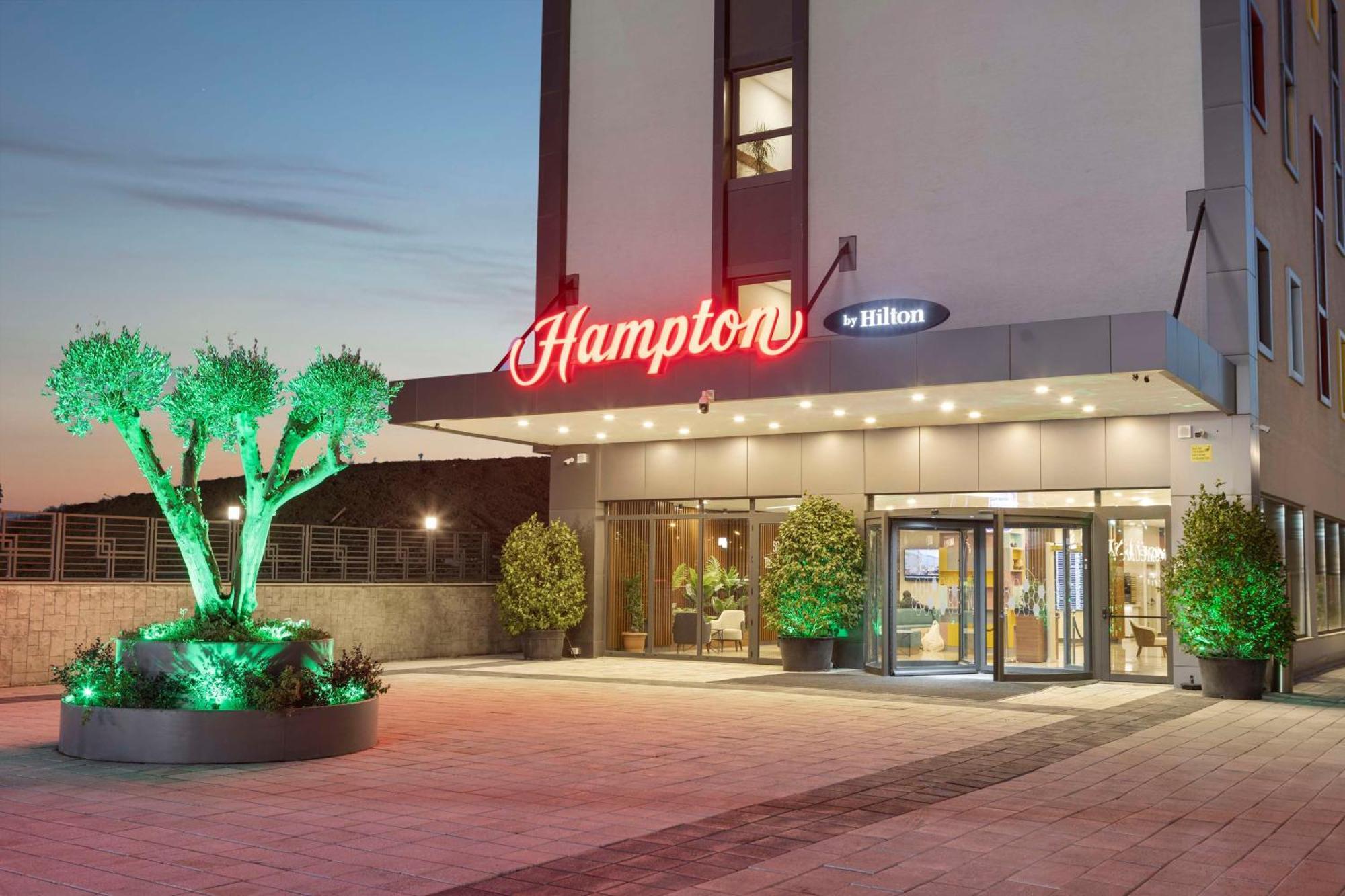 Hotel Hampton By Hilton Istanbul Airport, Arnavutkoy Exterior foto