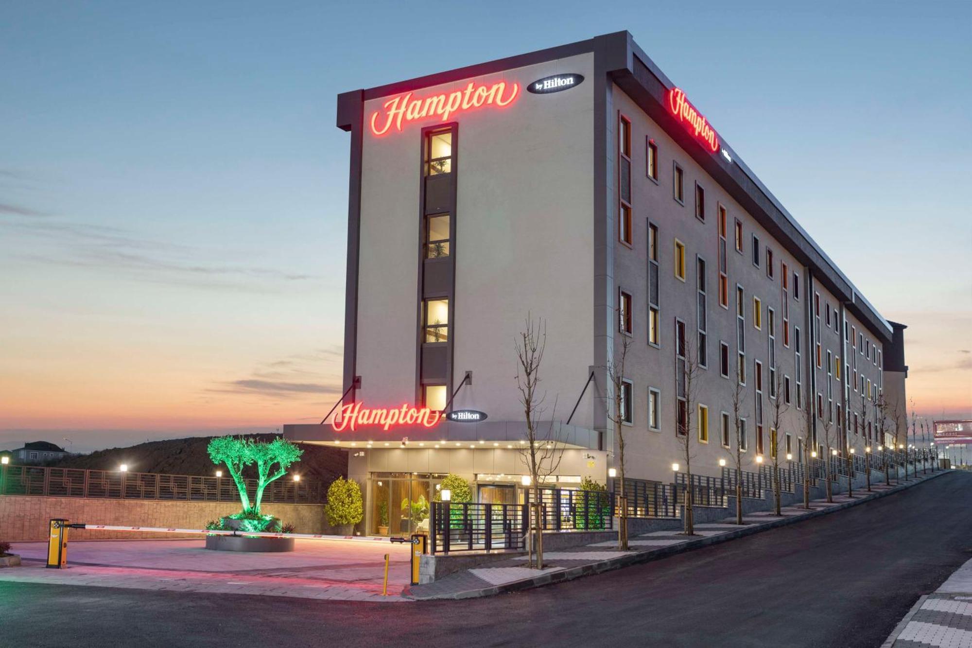 Hotel Hampton By Hilton Istanbul Airport, Arnavutkoy Exterior foto